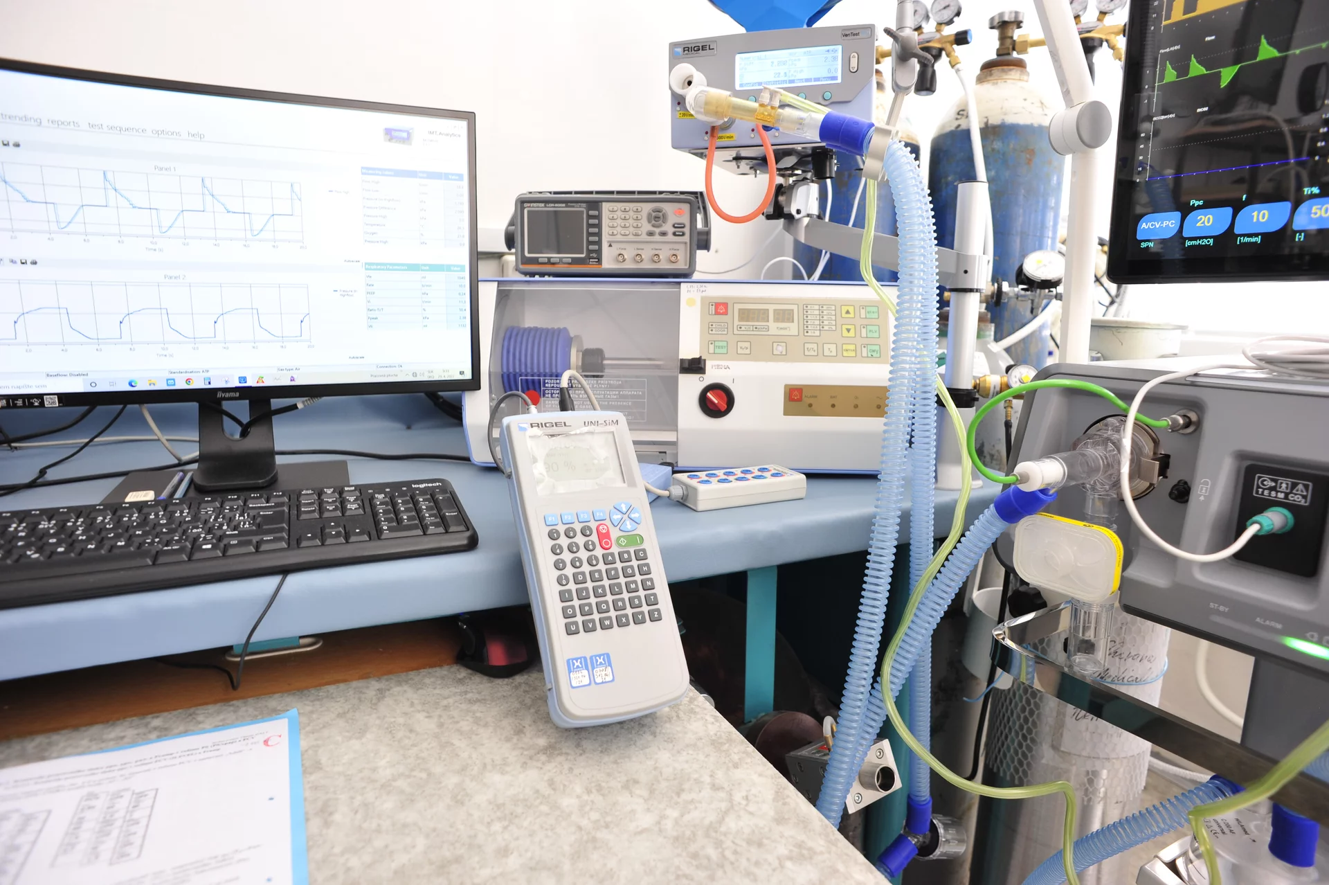 Spolupráce společností TR instruments, Rigel Medical a Chirana Medical ...